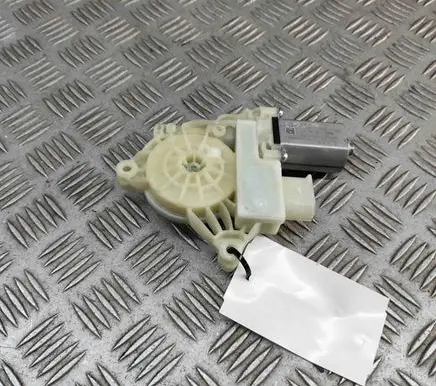 BMW 5 G60 Rear door window regulator motor 5A28AC4