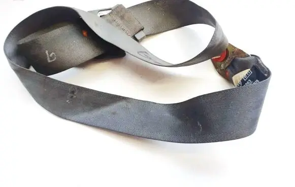 Hyundai Santa Fe Middle seatbelt (rear) 045263