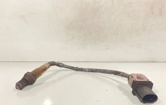 Audi A4 S4 B8 8K Lambda probe sensor 0258017