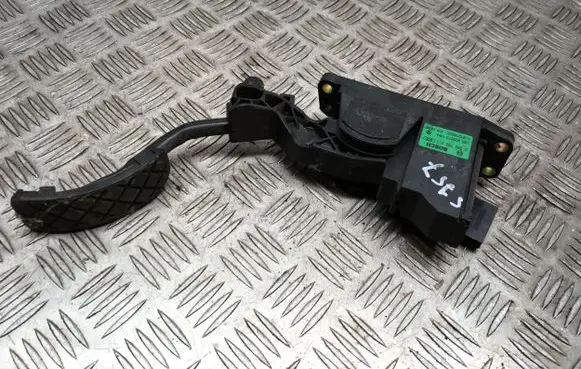 Volkswagen New Beetle Accelerator pedal position sensor 0280752211 185302373 1J2721503C