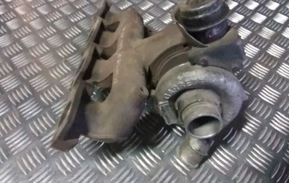 Ford Mondeo Mk III Turbo 04922