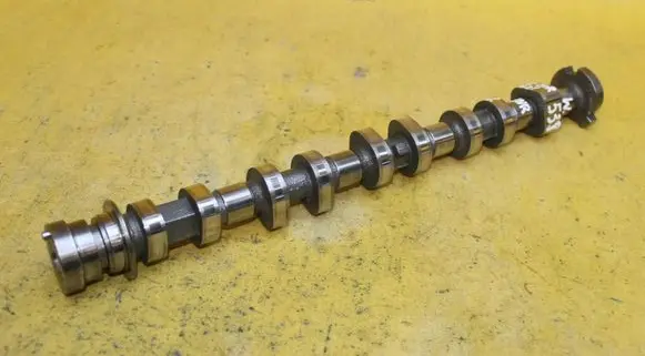 Toyota C-HR I Camshaft 