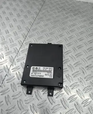 Volkswagen PASSAT B7 Bluetooth control unit module 7P6035730D