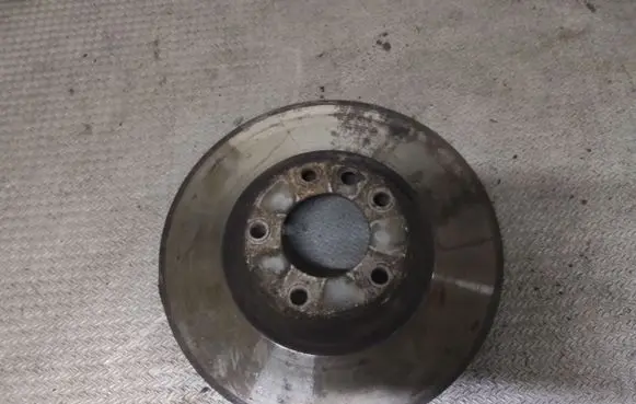 Volkswagen Touareg I Front brake disc
