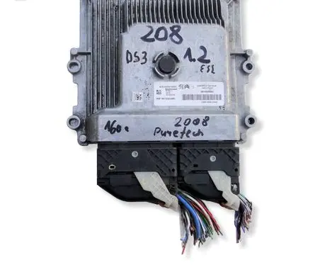 Peugeot 2008 I Engine control unit/module 9834609880 9815023380 A3C0320410001