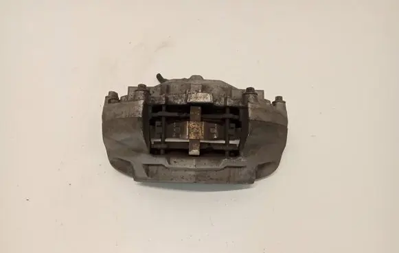Mercedes-Benz C W205 Front brake caliper