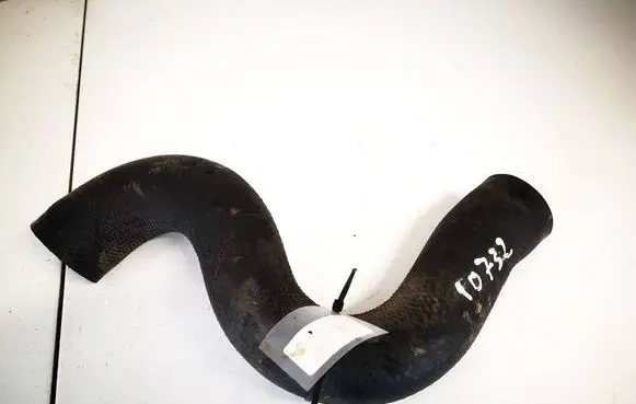 Intercooler hose/pipe