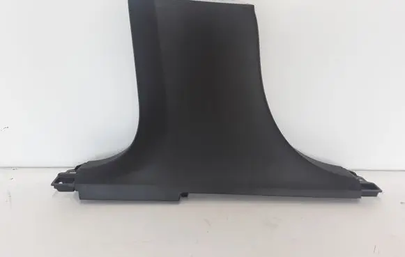 Volvo XC90 (B) pillar trim (bottom) 31363584