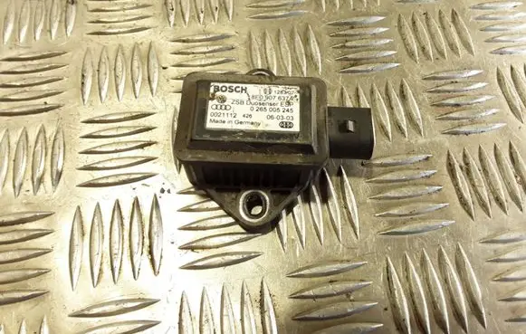 Audi A4 S4 B6 8E 8H ESP acceleration yaw rate sensor 8E0907637A 0265005245