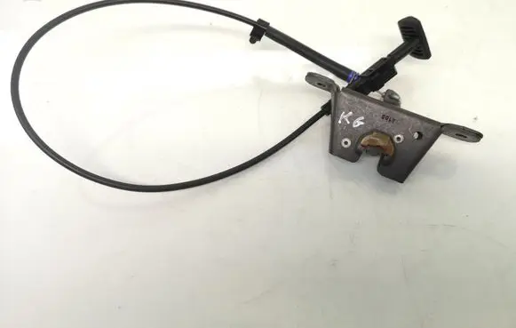Volkswagen Jetta VI Seat back rest lock catch 5C6885681