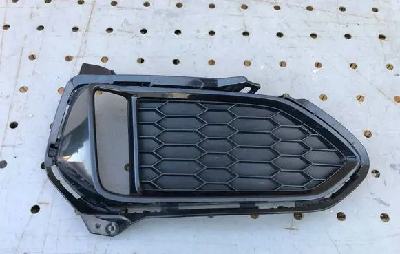 Honda Jazz Front bumper lower grill