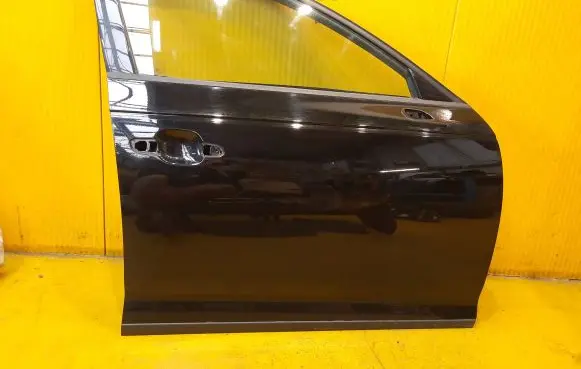 Audi A4 S4 B9 8W Front door