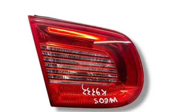 Volkswagen Eos Tailgate rear/tail lights