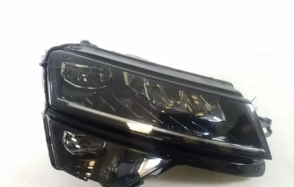Skoda Karoq Headlight/headlamp 57B941016B
