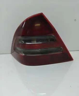 Mercedes-Benz C W203 Rear/tail lights