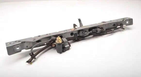 Opel Astra J Radiator support slam panel 