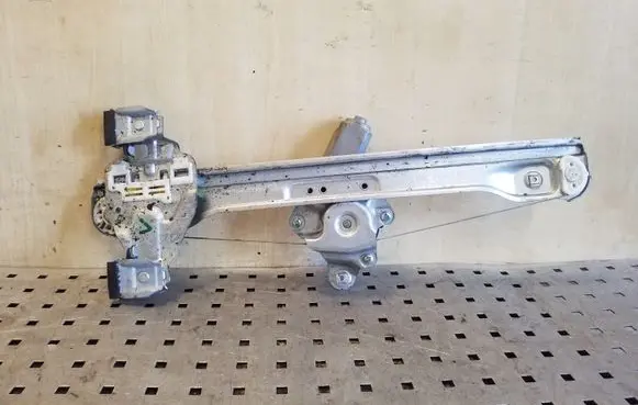 Chevrolet Orlando Rear door window regulator with motor 98820J3070