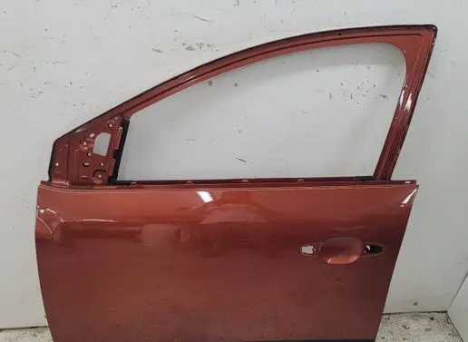 Dacia Sandero III Front door