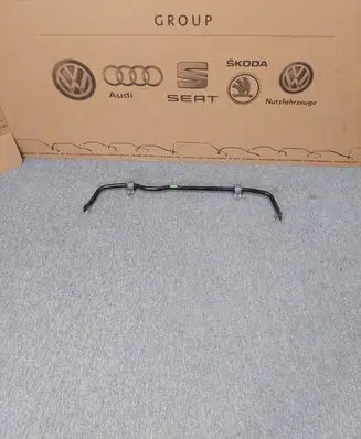 Volkswagen Golf VII Front anti-roll bar/sway bar 5Q0411303M 5Q0411303N