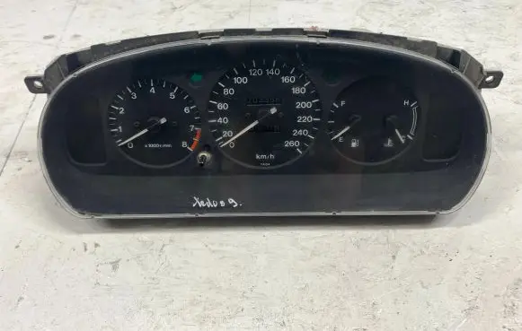 Mazda Xedos 9 Speedometer (instrument cluster)