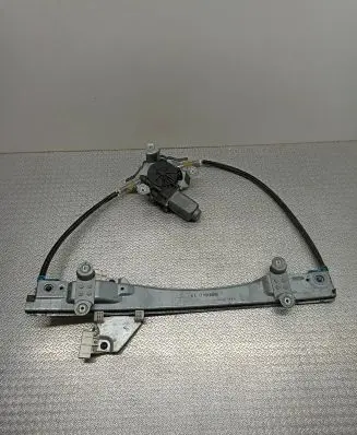 Renault Twingo II Front door window regulator with motor 384743L 119358ARM 400957C