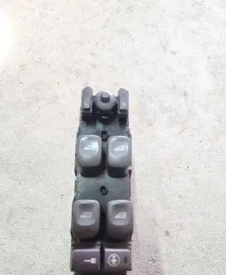 Volvo V70 Electric window control switch 9452959 7923
