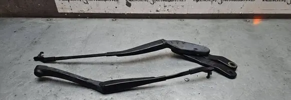Mercedes-Benz E W212 Front wiper blade arm A2128200944 A2128201344