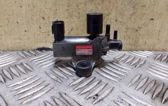 Valve vacuum