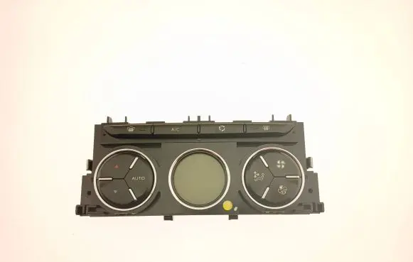 Citroen DS3 Climate control unit 96783125XT Z6829001 400018006