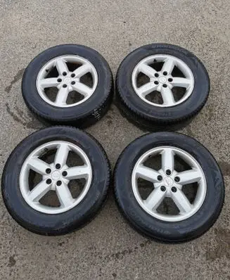 Hyundai Santa Fe R17 alloy rim 529102B170