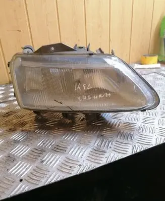 Renault Laguna I Headlight/headlamp 301142618