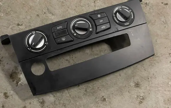 BMW 5 E60 E61 Climate control unit 6976361 14121310 11419110