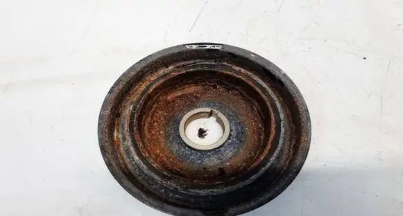 Peugeot 407 Crankshaft pulley