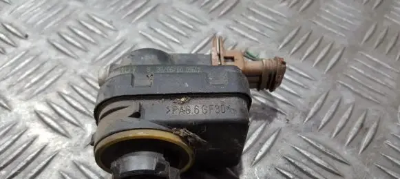 Peugeot 406 Headlight level adjustment motor 