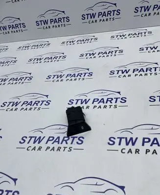BMW 5 G30 G31 Hazard light switch 6993047