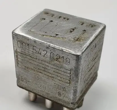 Mercedes-Benz S W126 Other relay 0015420219