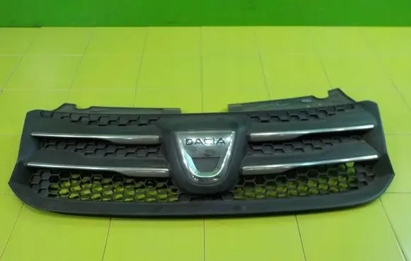 Dacia Logan II Front bumper upper radiator grill 623103971R