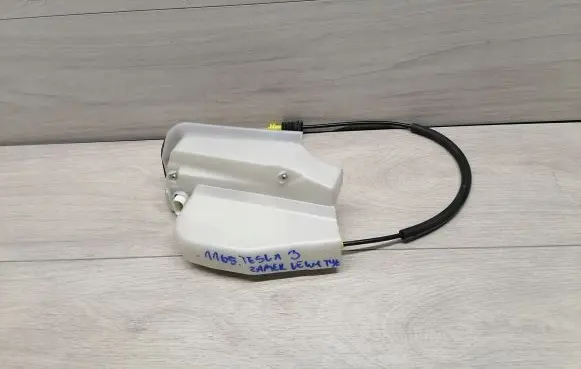 Tesla Model 3 Rear door lock 150067401B