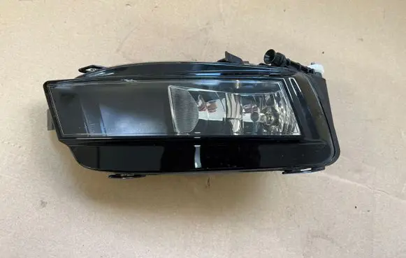 Volkswagen Golf VII Front fog light 5G0941662D