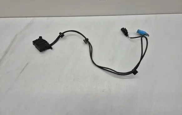 Mercedes-Benz Sprinter W906 Bonnet alarm switch sensor 9079821100 A9079821100 20472810
