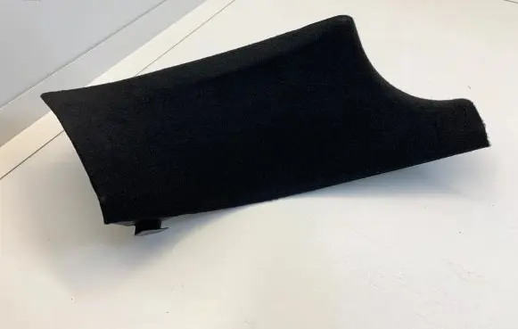 Tesla Model Y (B) pillar trim (bottom) 162219600D