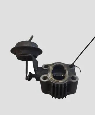 Toyota Avensis T270 EGR valve