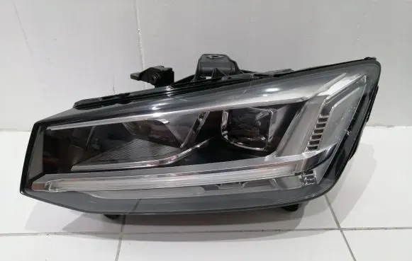 Audi Q2 - Headlight/headlamp