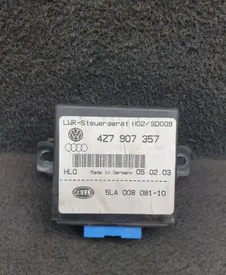Audi A6 Allroad C5 Light module LCM 4Z7907357