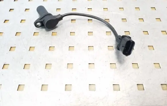Jeep Cherokee III KJ Crankshaft position sensor 0281002