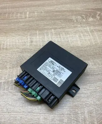 Ford Focus Comfort/convenience module 98AG15K600DD 5WK47230D