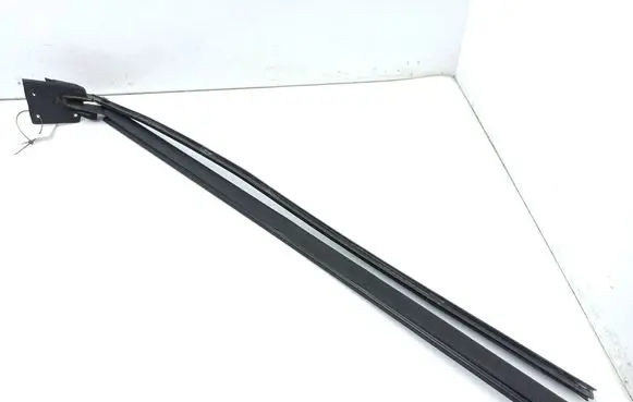 Mercedes-Benz CLK A209 C209 Rubber seal front coupe door window A2097200424