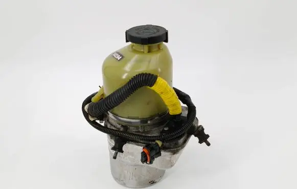 Opel Meriva B Power steering pump 