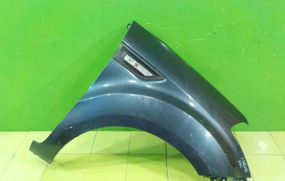 KIA Soul Fender PRZOD PRAWY