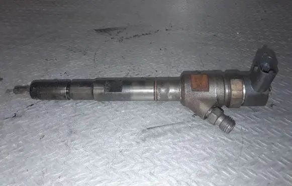 KIA Sorento Fuel injector 0445110274